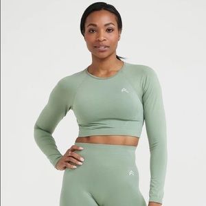 Oner Active Effortless Long Sleeve Crop Top- Sage